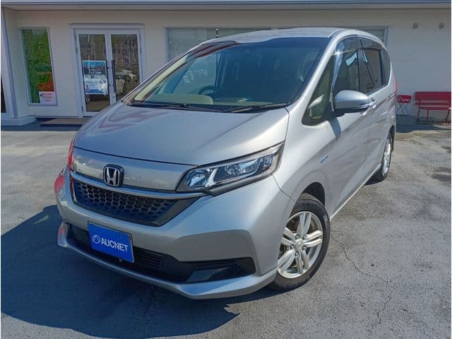 HONDA FREED plus HYBRID