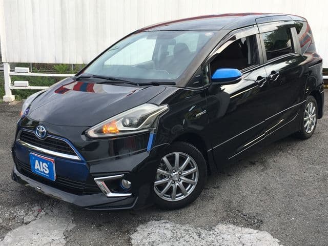 TOYOTA SIENTA HYBRID