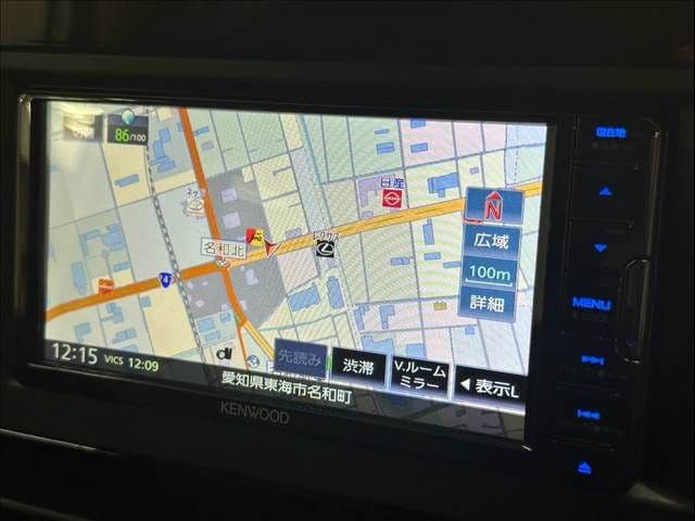 Car thumbnail 3