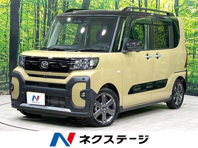DAIHATSU TANTO FAN CROSS