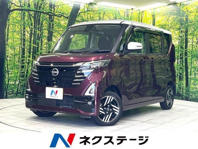 NISSAN ROOX 4WD