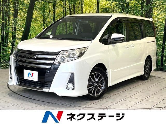 TOYOTA NOAH