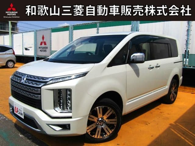 MITSUBISHI DELICA D:5 4WD