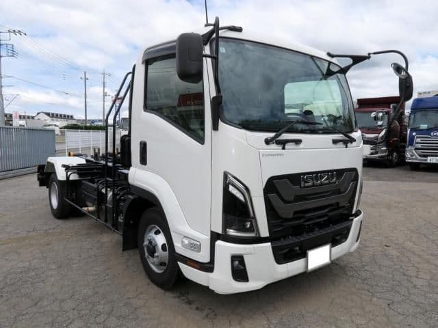 ISUZU FORWARD