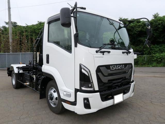 ISUZU FORWARD