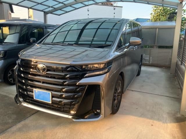 TOYOTA VELLFIRE