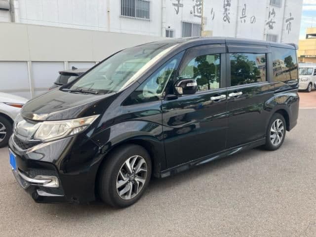 Car image 1