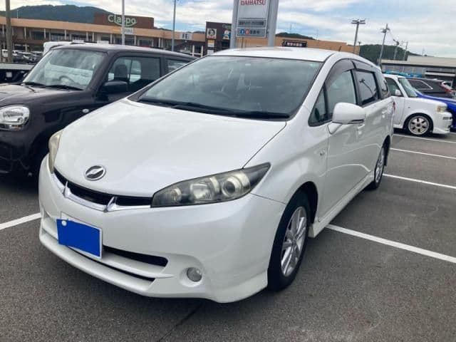 TOYOTA WISH