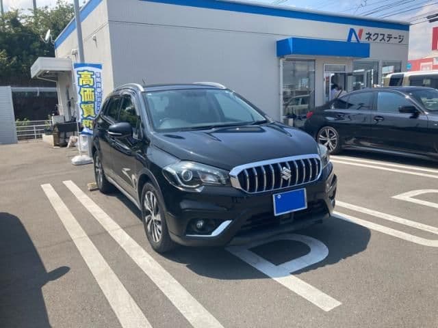 SUZUKI