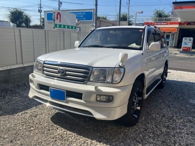TOYOTA LANDCRUISER van