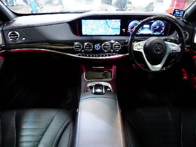 MERCEDES BENZ