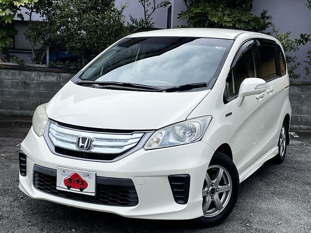 HONDA FREED HYBRID