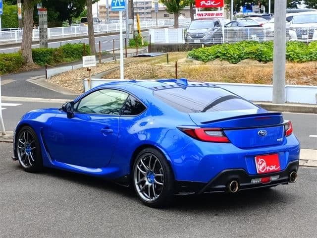 Car thumbnail 4