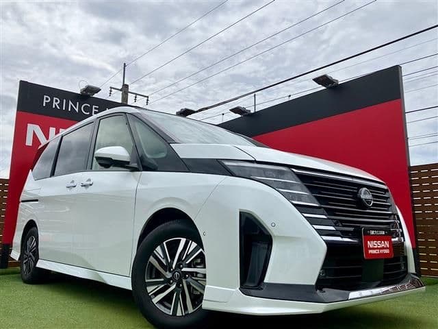 NISSAN SERENA  WG