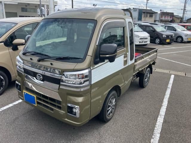 DAIHATSU