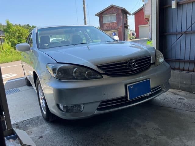 TOYOTA CAMRY