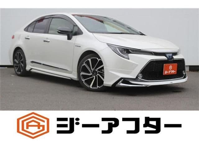 TOYOTA COROLLA sedan HYBRID