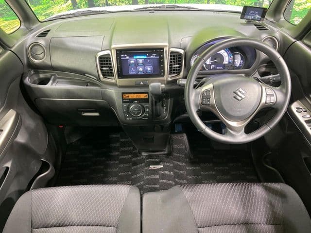 Car thumbnail 2