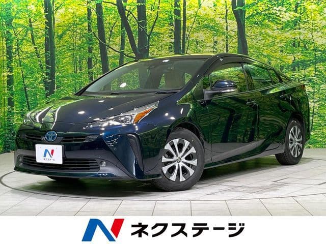 TOYOTA PRIUS 4WD