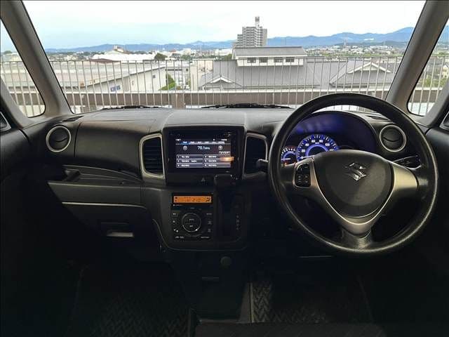 Car thumbnail 3
