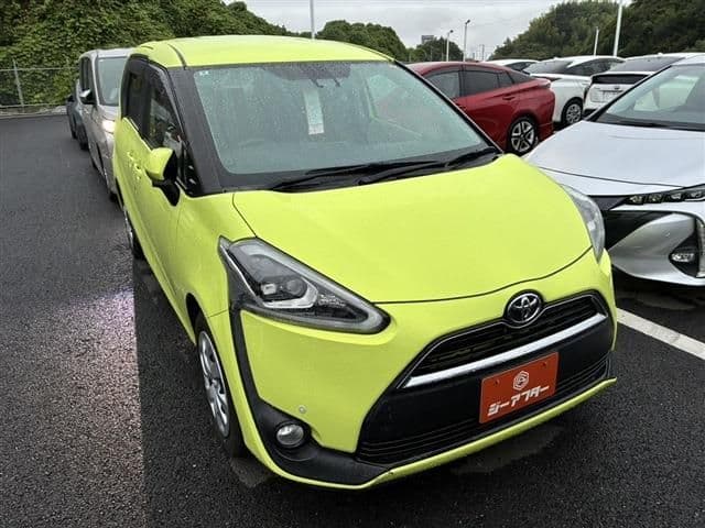 TOYOTA SIENTA