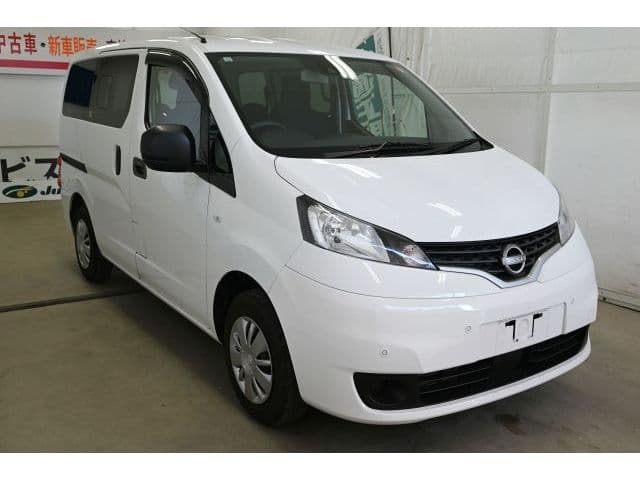 NISSAN NV200 VANETTE van