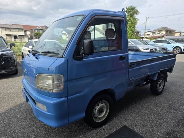 DAIHATSU HIJET truck 4WD