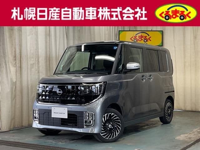 NISSAN ROOX 4WD