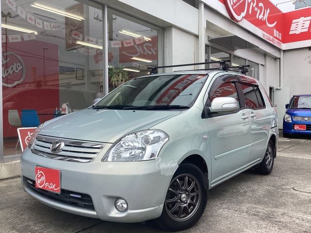 TOYOTA RAUM