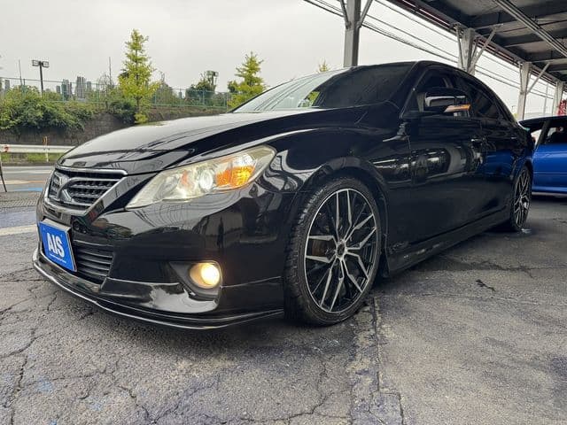 TOYOTA MARK X