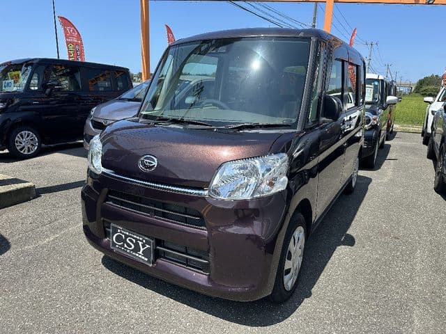 DAIHATSU TANTO 4WD