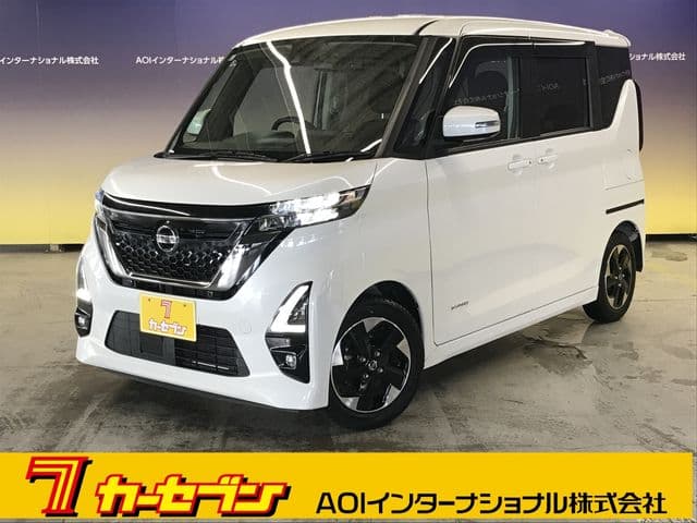 NISSAN ROOX