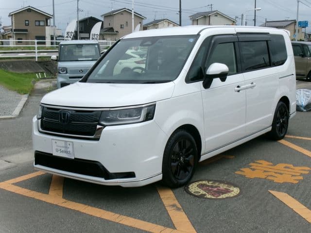 HONDA STEPWAGON e:HEV SPADA