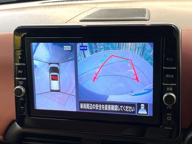 Car thumbnail 4