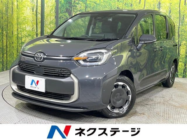 TOYOTA SIENTA HYBRID
