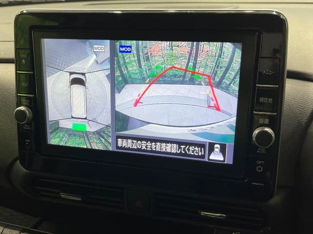 Car thumbnail 4