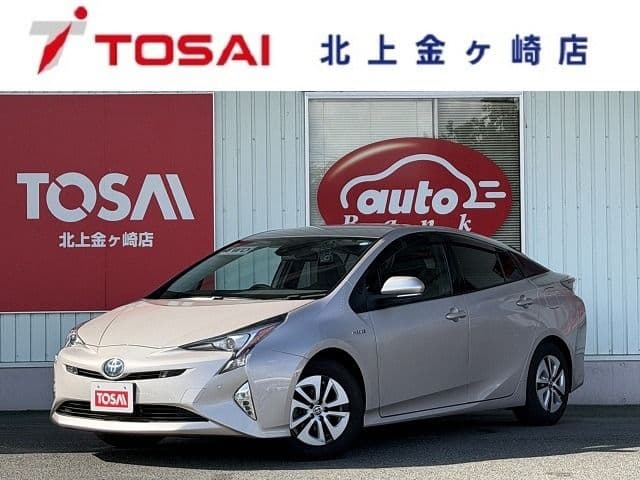 TOYOTA PRIUS 4WD