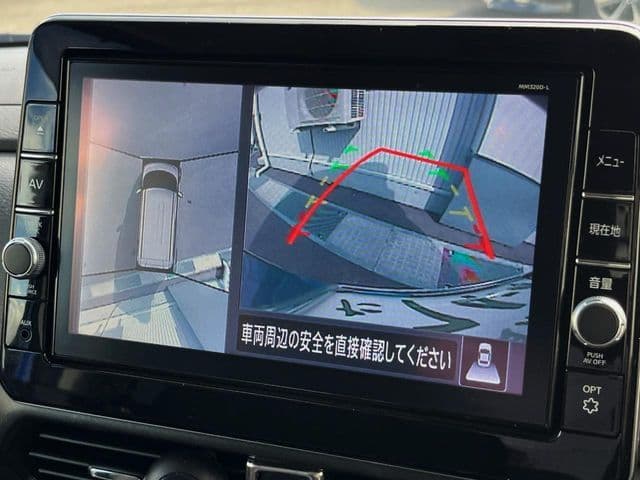Car thumbnail 4