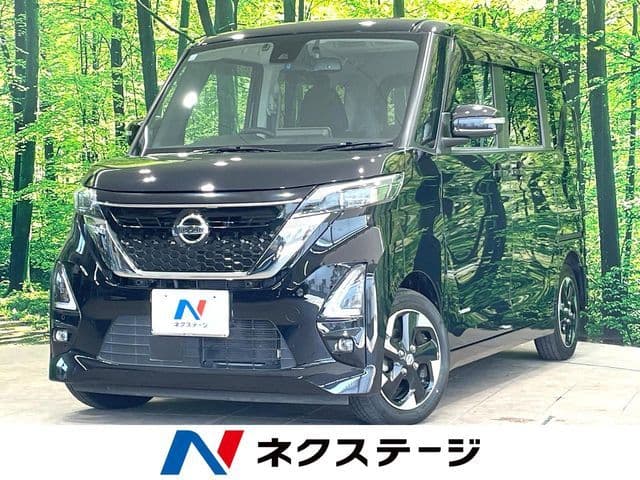 NISSAN ROOX