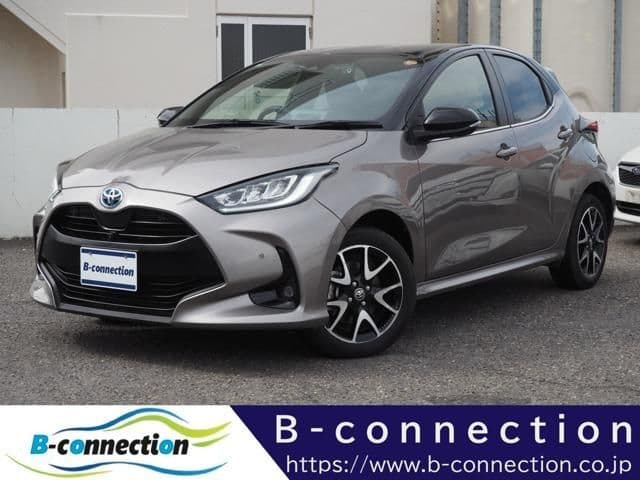 TOYOTA YARIS HYBRID