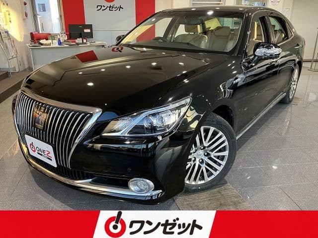 TOYOTA CROWN MAJESTA HYBRID