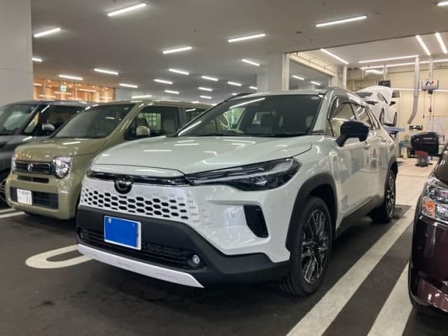 TOYOTA COROLLA CROSS HYBRID