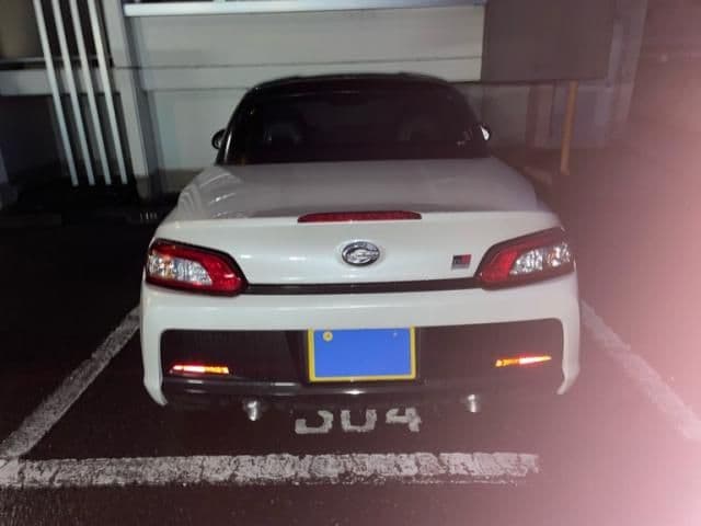 Car thumbnail 4