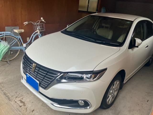 TOYOTA PREMIO