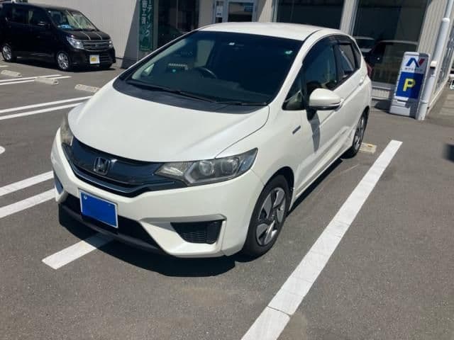 Car image 1