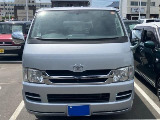 TOYOTA HIACE van 2WD