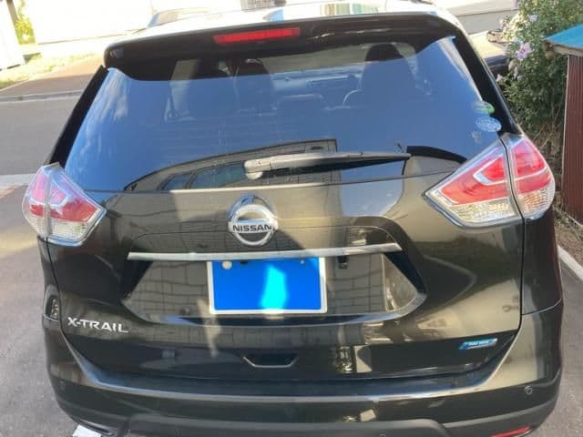 NISSAN