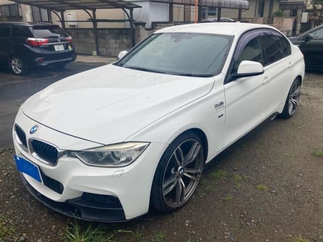 Car thumbnail 2