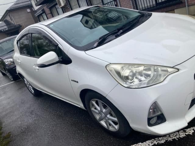 Car thumbnail 4