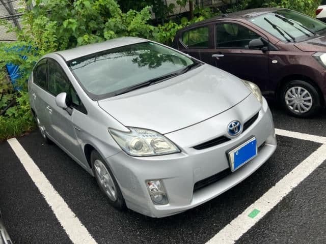 Car thumbnail 3